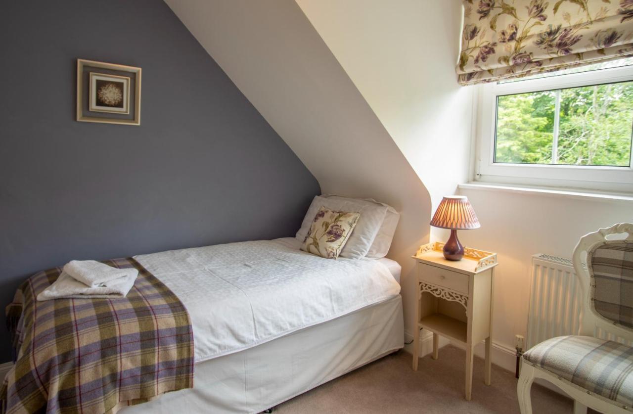Ghillie'S Cottage Penpont ภายนอก รูปภาพ